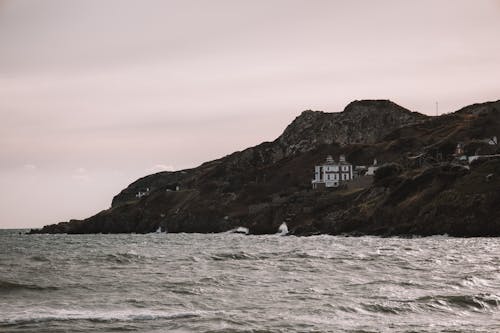 Kostnadsfri bild av byggnad, hav, havsstrand