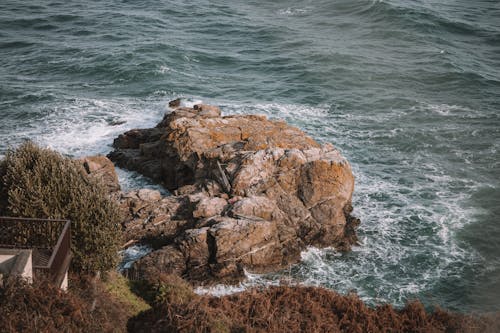 Foto d'estoc gratuïta de Escuma de mar, estavellant, fer surf