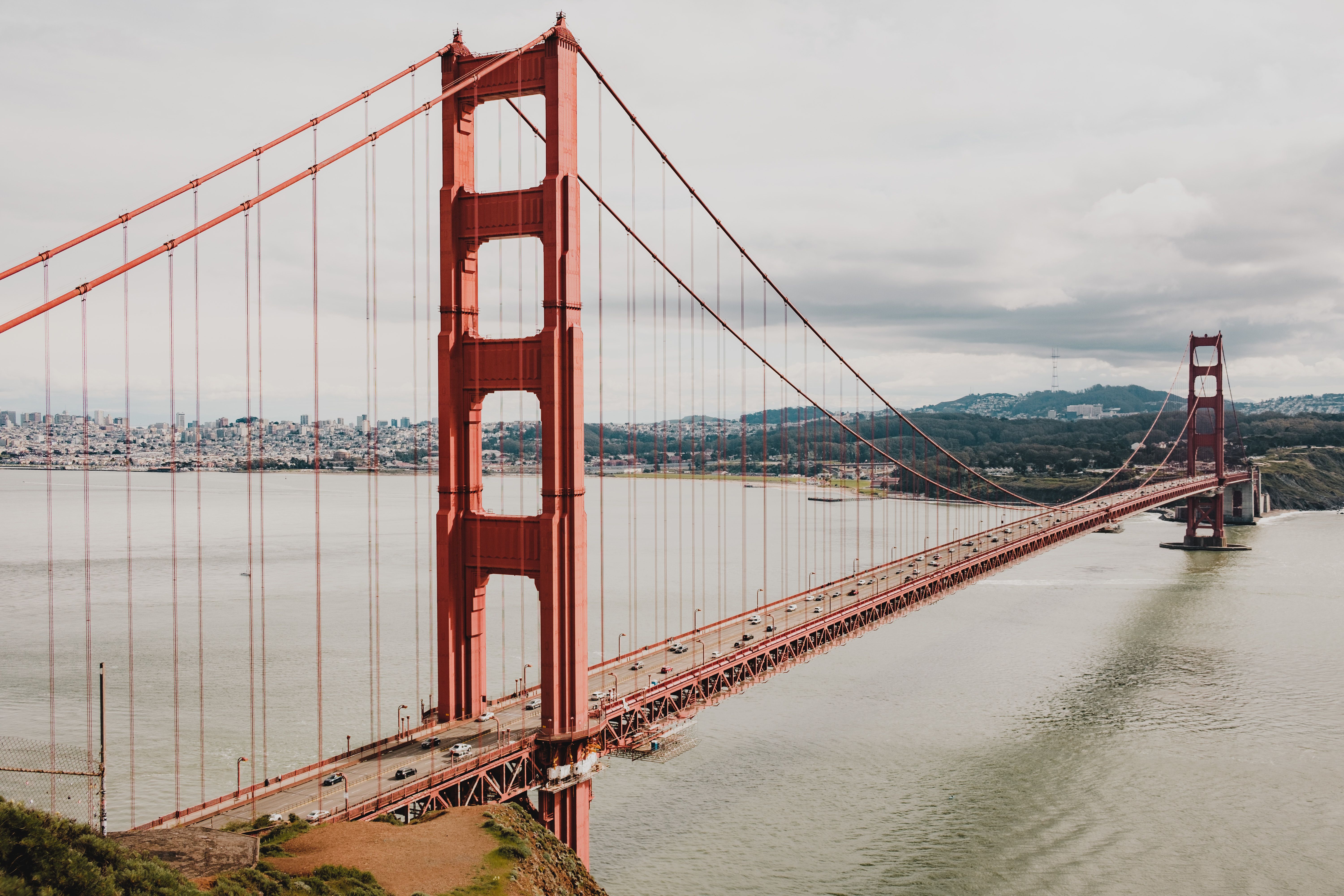 Traffic on the Golden Gate Bridge · Free Stock Photo