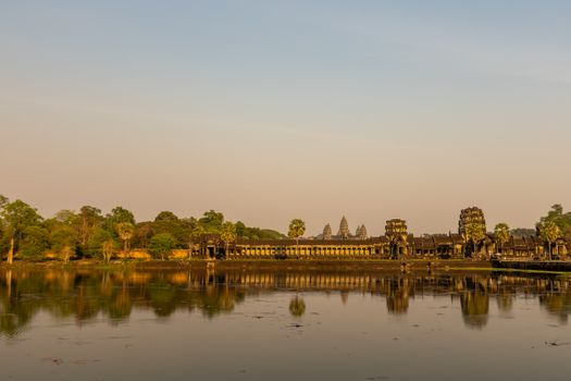 Tonle Sap floating village — Siem Reap