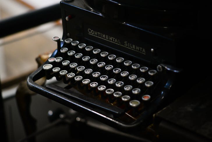 Black Continental Silenta Typewriter
