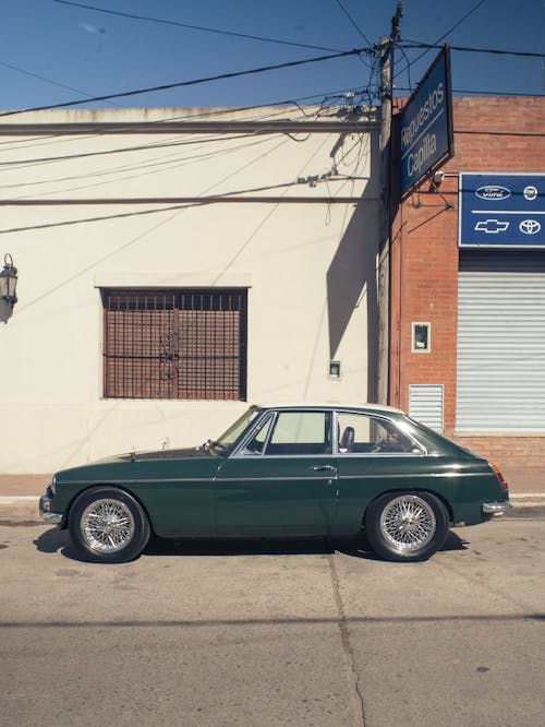 Green MG MGB