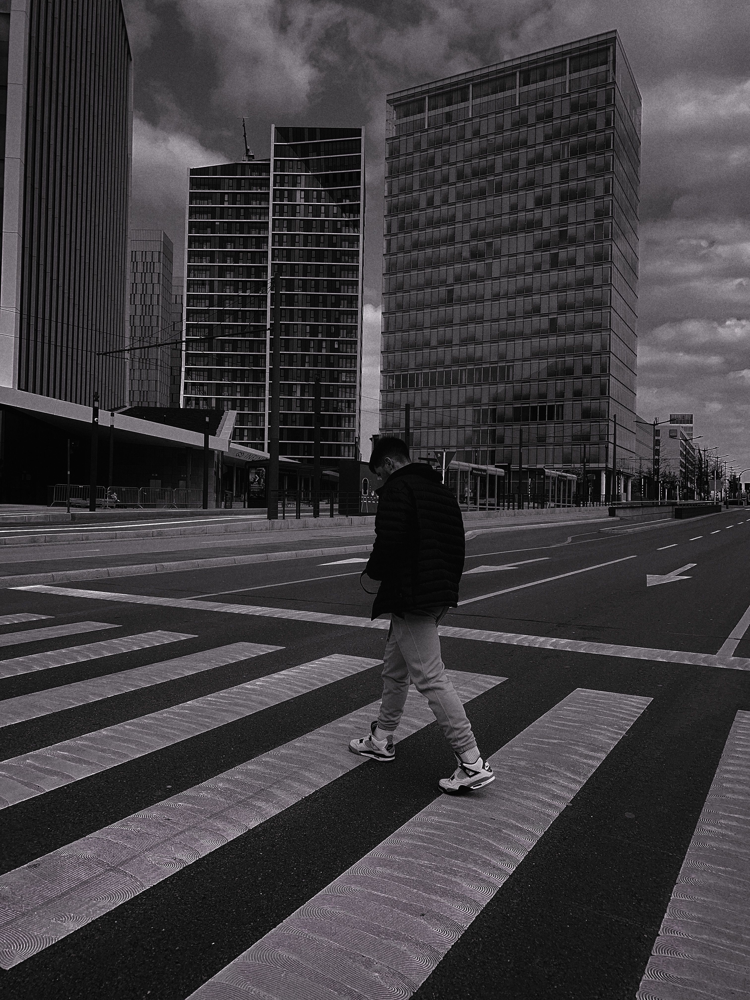 Empty Zebra Crossing Photos, Download The BEST Free Empty Zebra ...
