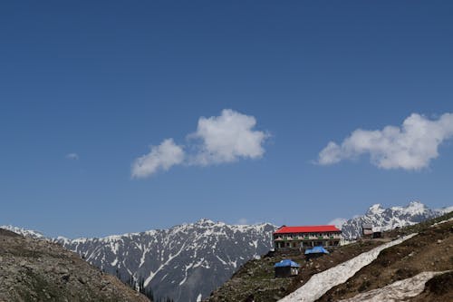 Free stock photo of freezing, hotel, mountains