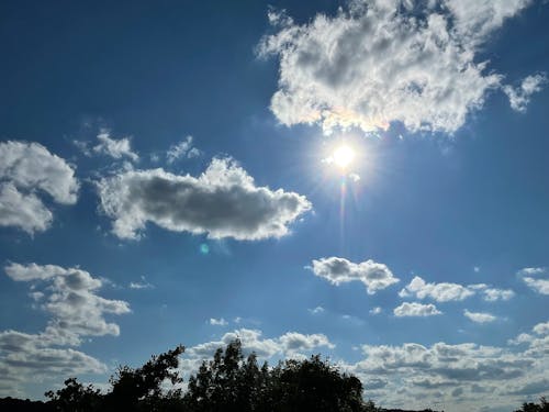 Kostenloses Stock Foto zu himmel, sonne, sonnenschein