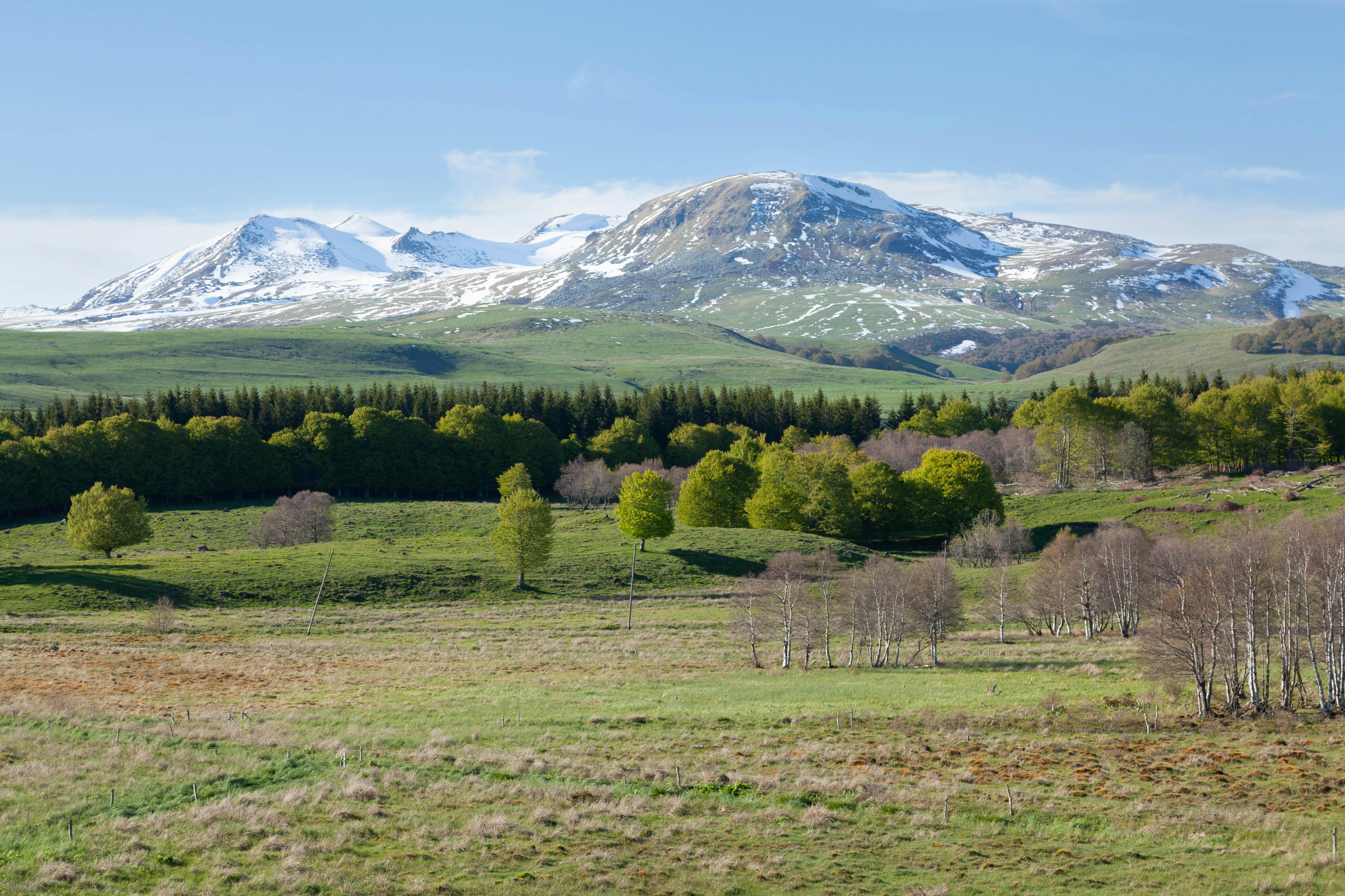 Free stock photo of auvergne, fall, field, grass, grassland, hayfield, hill, landscape images
