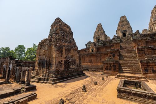 Free Explore the historic ruins of Angkor Wat temple in Siem Reap, Cambodia, showcasing ancient architecture. Stock Photo