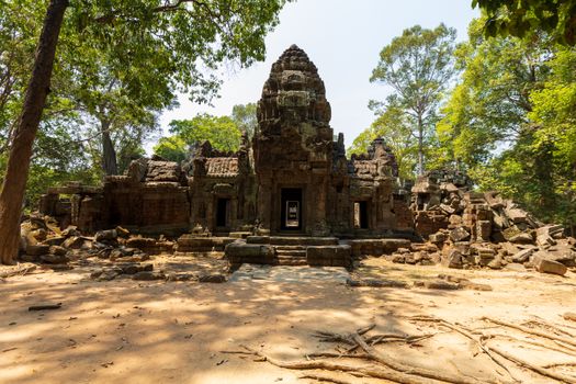 Tonle Sap floating village — Siem Reap