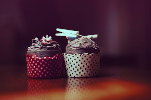 Ücretsiz çikolata, cupcake'ler, fırın içeren Ücretsiz stok fotoğraf Stok Fotoğraflar