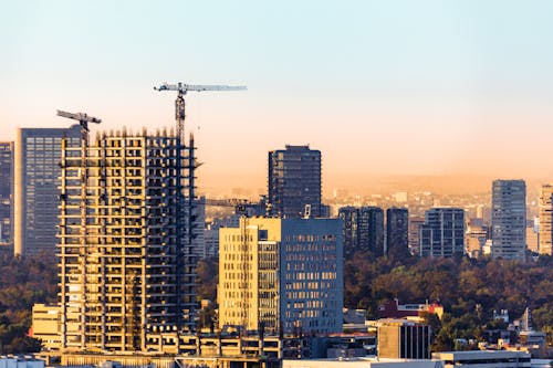 Foto stok gratis bangunan, cityscape, gedung menara