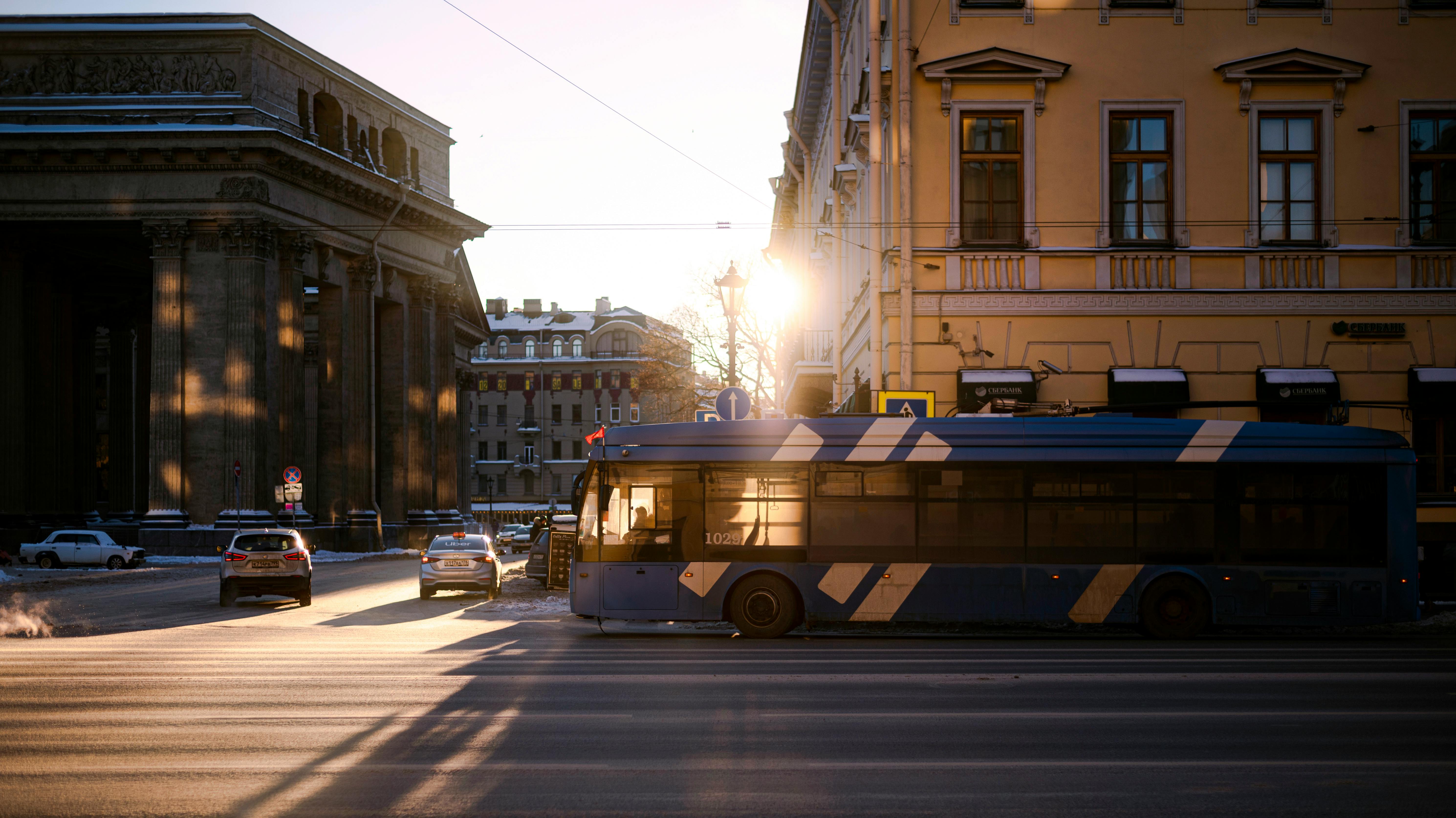 Göteborgis sattus autonoomne buss õnnetusse tund aega pärast esimest väljumist