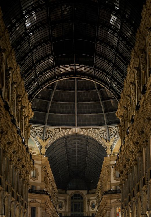 Interior of Galleria Vittorio Emanuele II in Milan · Free Stock Photo