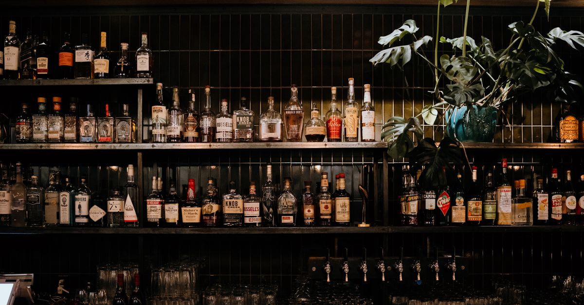 Les Meilleurs Astuces pour Déguster les Liqueurs comme un Expert