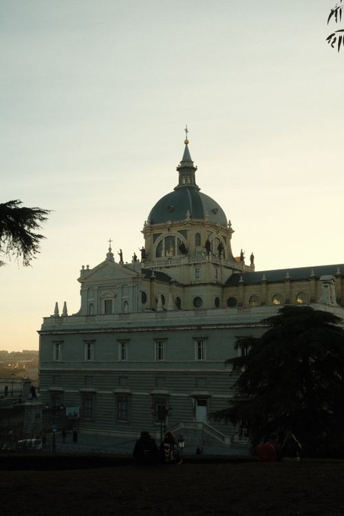 Free Captured at sunset, this stunning cathedral stands proudly against the evening sky, offering breathtaking architectural beauty. Stock Photo