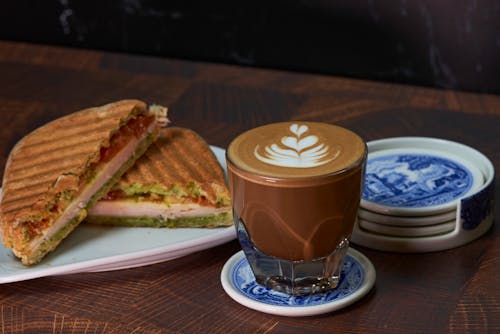 amerikan yemeği, Birleşik Devletler, cafe latte içeren Ücretsiz stok fotoğraf