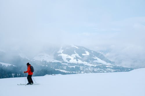 Immagine gratuita di abbigliamento da sci, catena montuosa, freddo