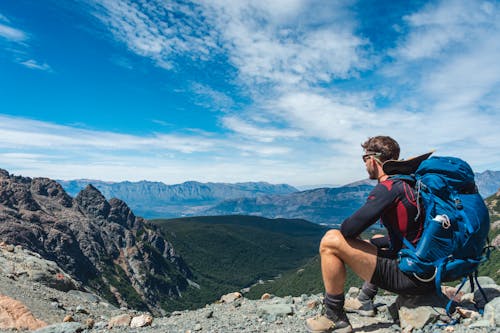 Gratis stockfoto met achteraanzicht, avontuur, backpack