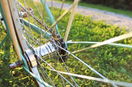 無料 自転車チェーンのクローズアップ写真 写真素材