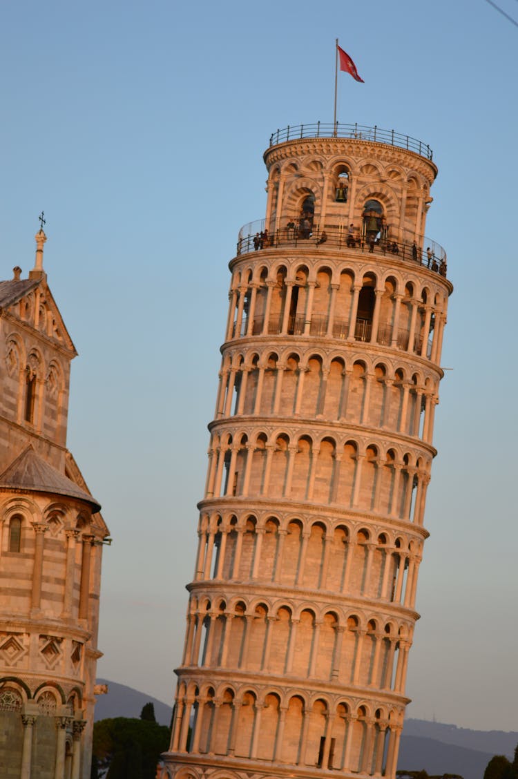 Scenic Photo Of The Leaning Tower Of Pisa In Italy