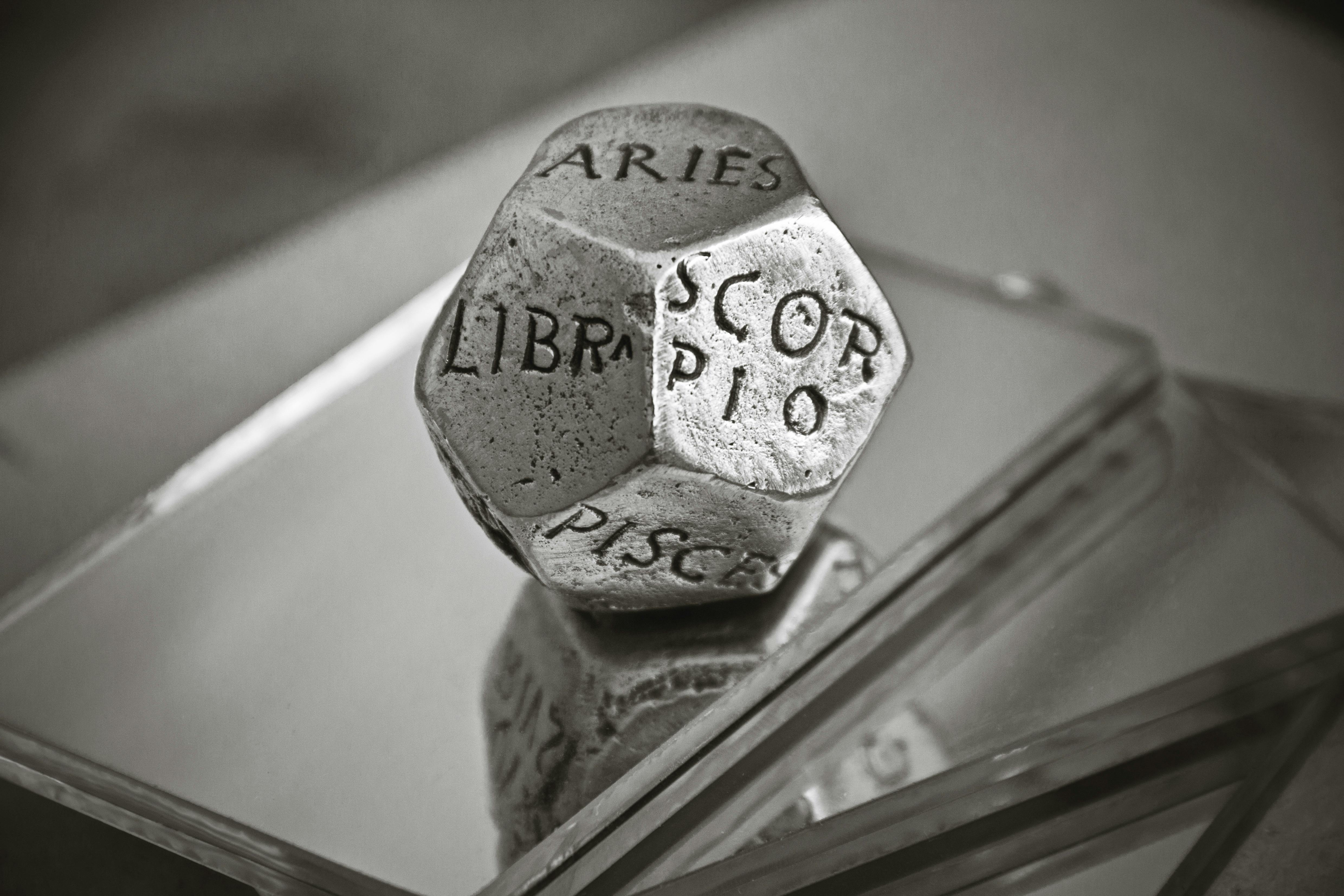 How Does A Scorpion Look Like: Scorpio Horoscope ...