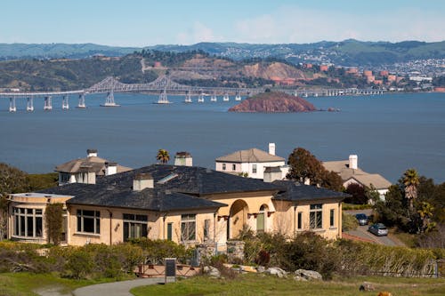 Buildings in front of San Francisco Bay