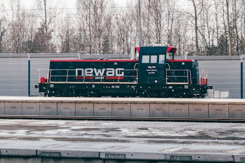 Бесплатное стоковое фото с груз, зима, локомотив