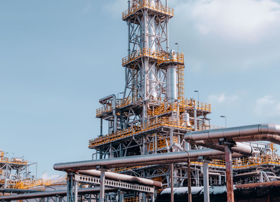 Oil and gas refinery