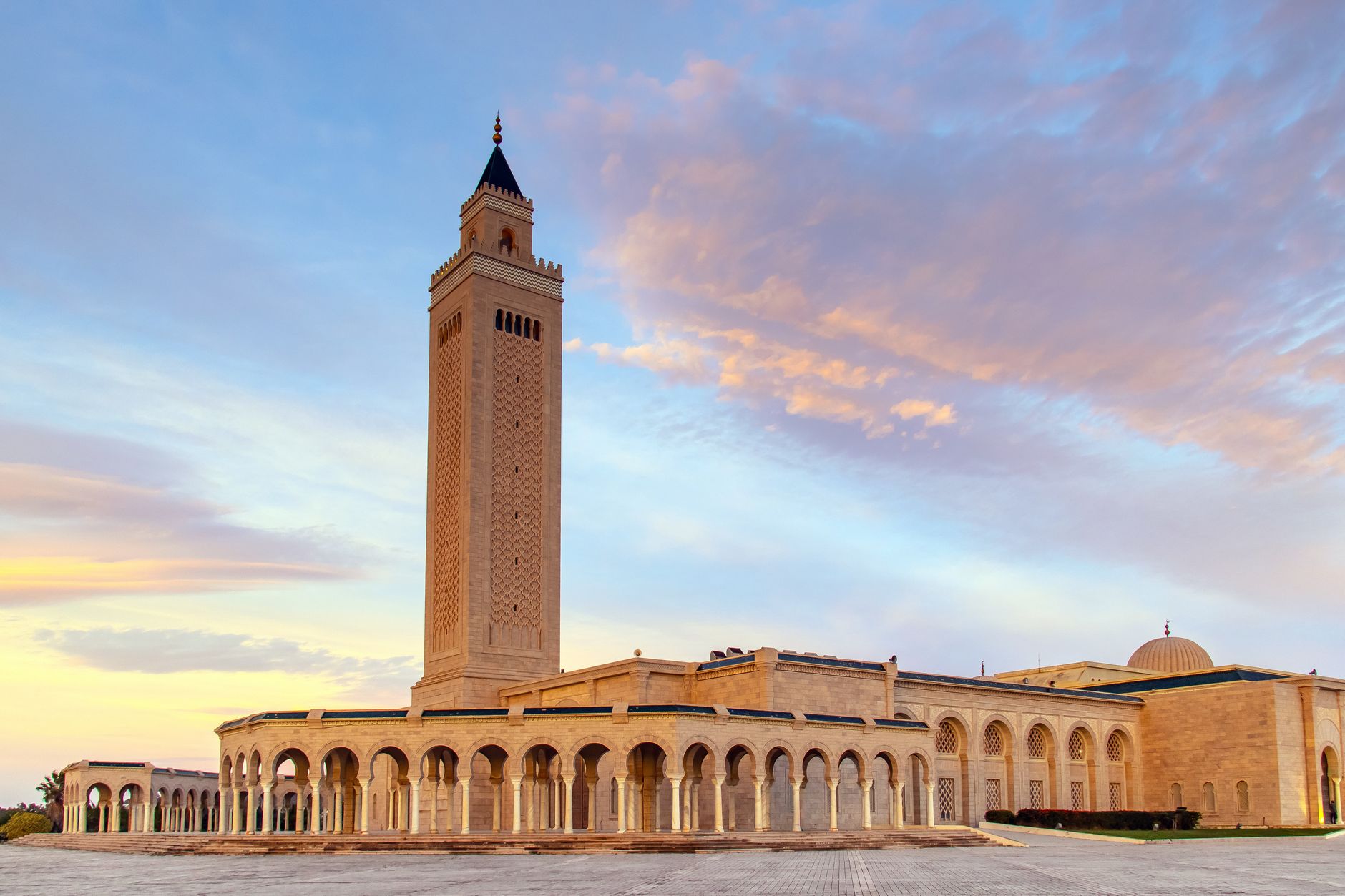 Popular sights in Tunis Landmarks in Tunis