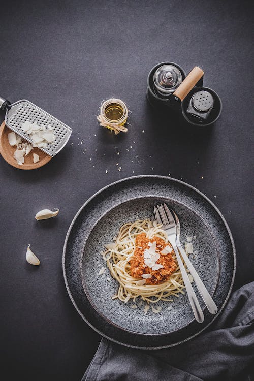 Kostnadsfri bild av grå, huvudrätt, italiensk mat