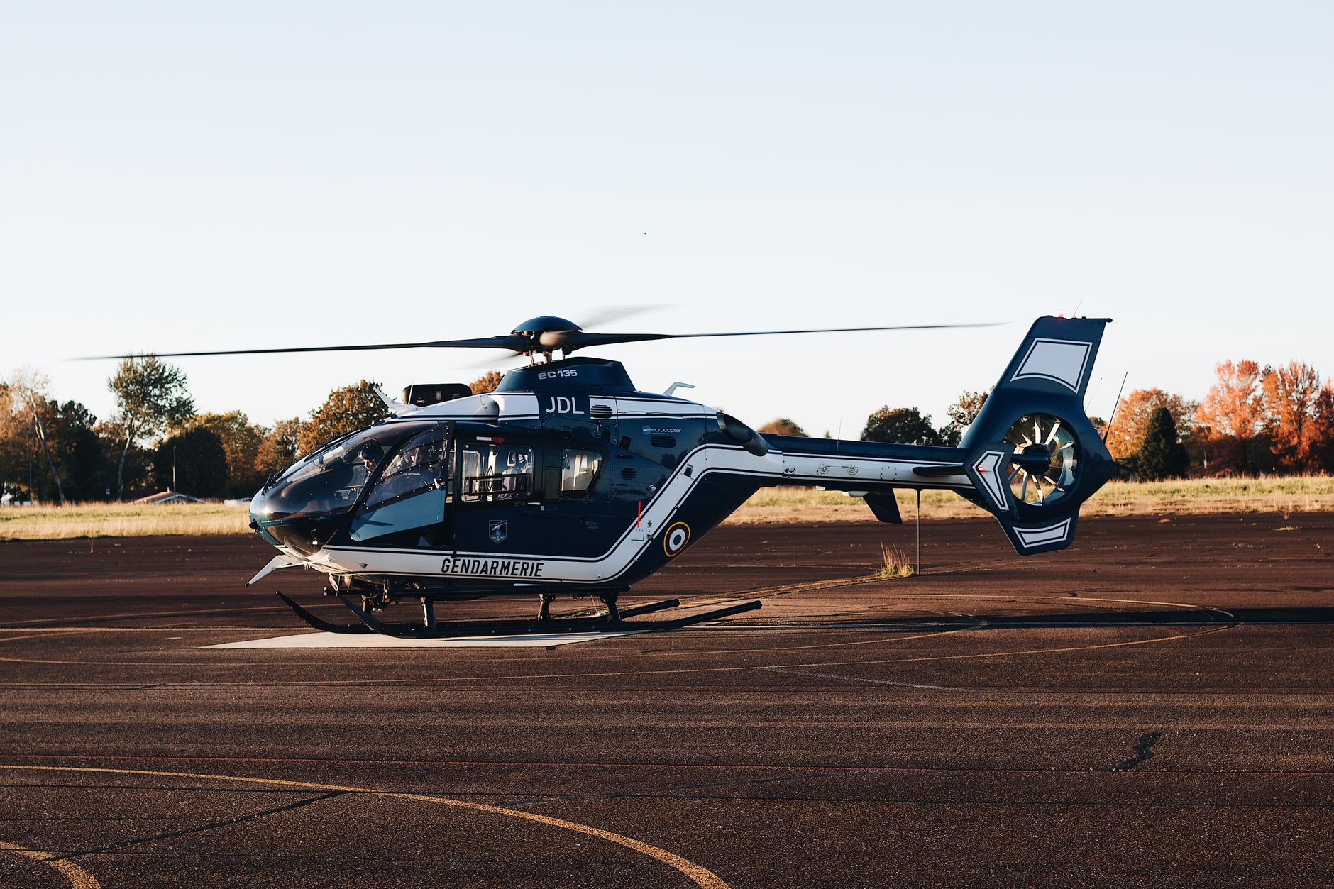 Helicopter crash near Montreal leaves 4 dead in 2023 incident