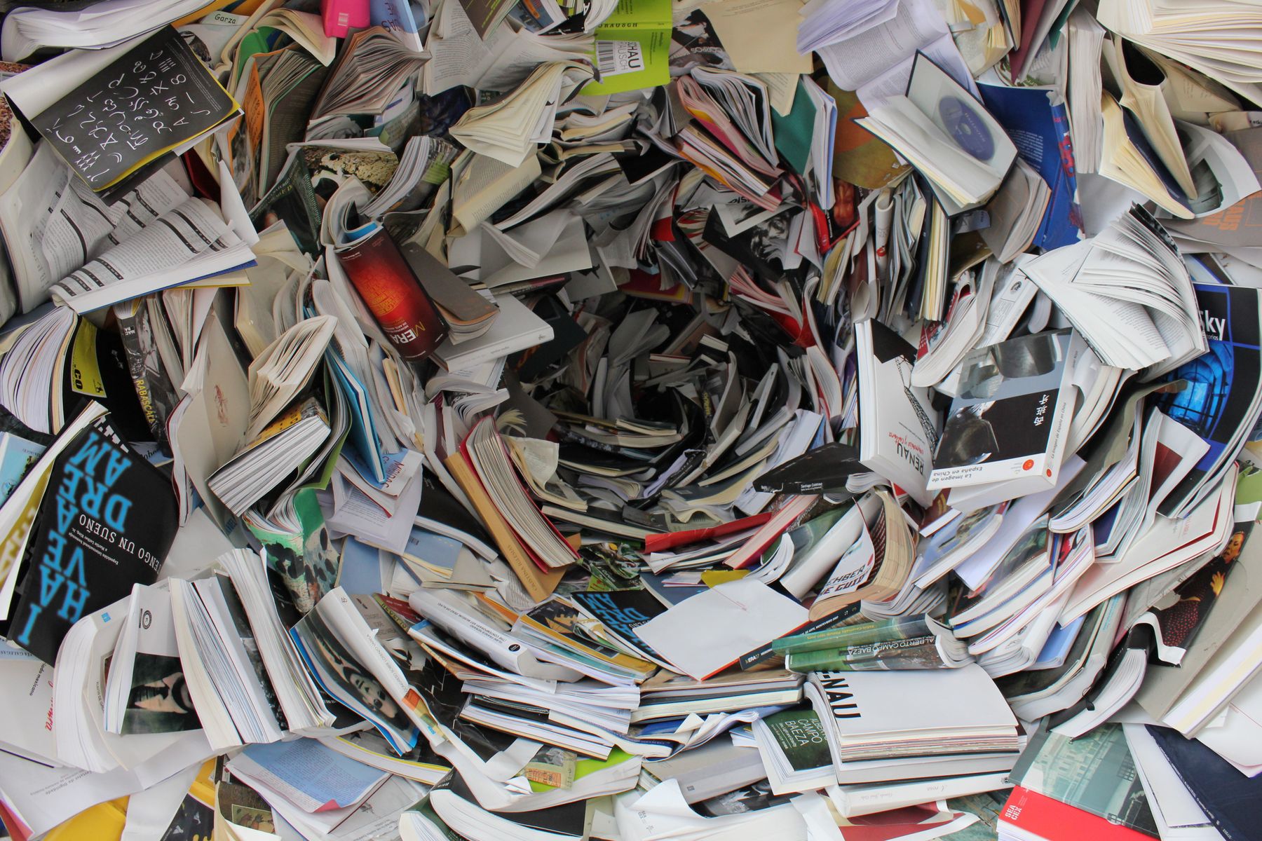 Notebook and questions metaphor