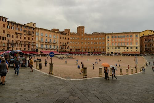 Безкоштовне стокове фото на тему «історичний, Італія, квадрат»