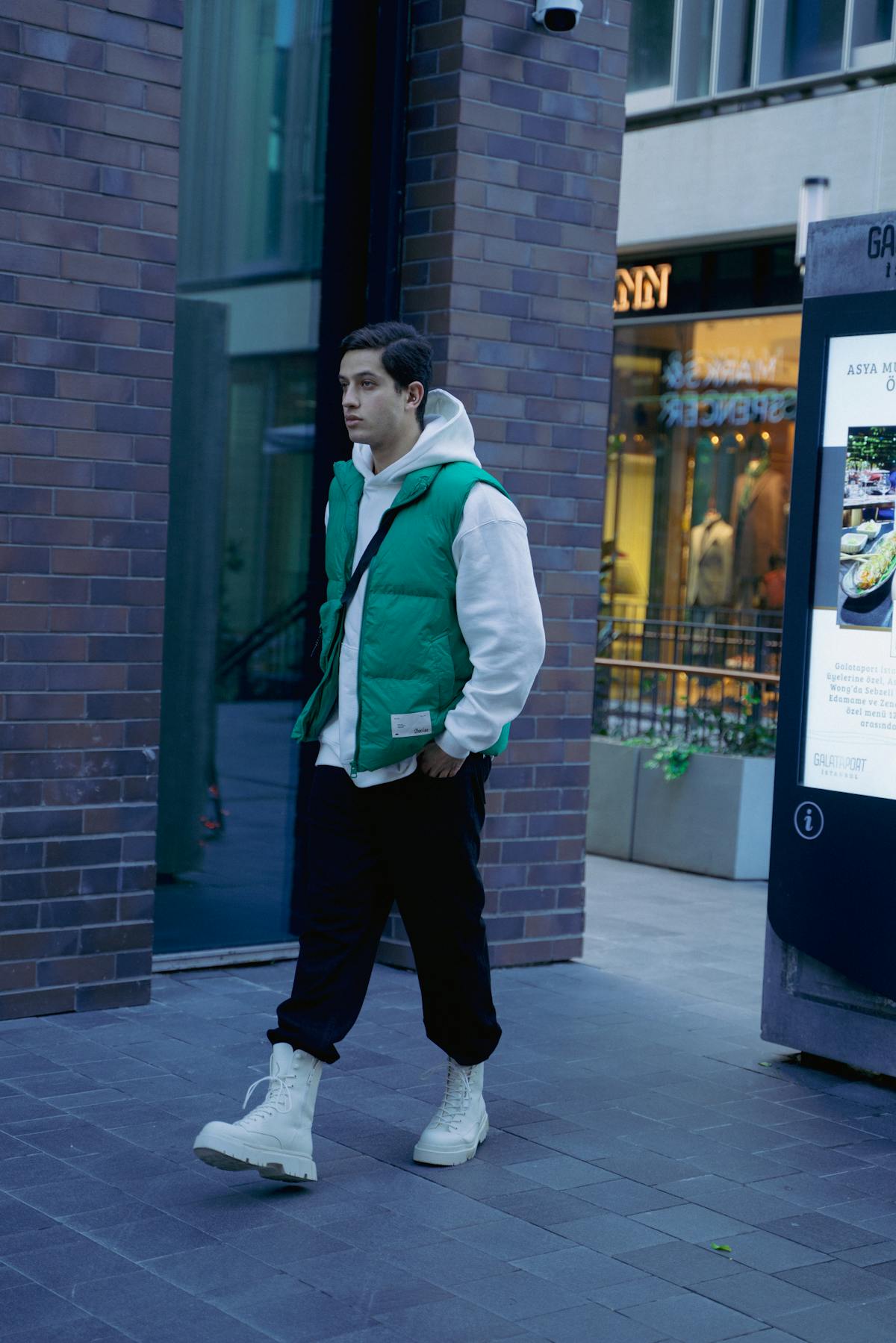 Green Puffer Vest Photos, Download The BEST Free Wall Hanging Garden Pots Basket Tree Stand