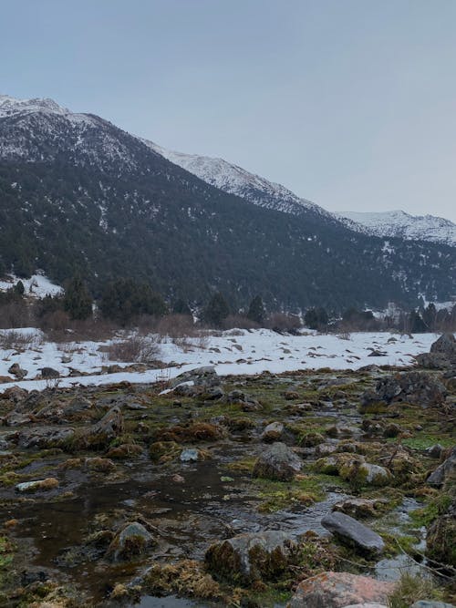 Gratis stockfoto met bergen, bergketen, besneeuwd