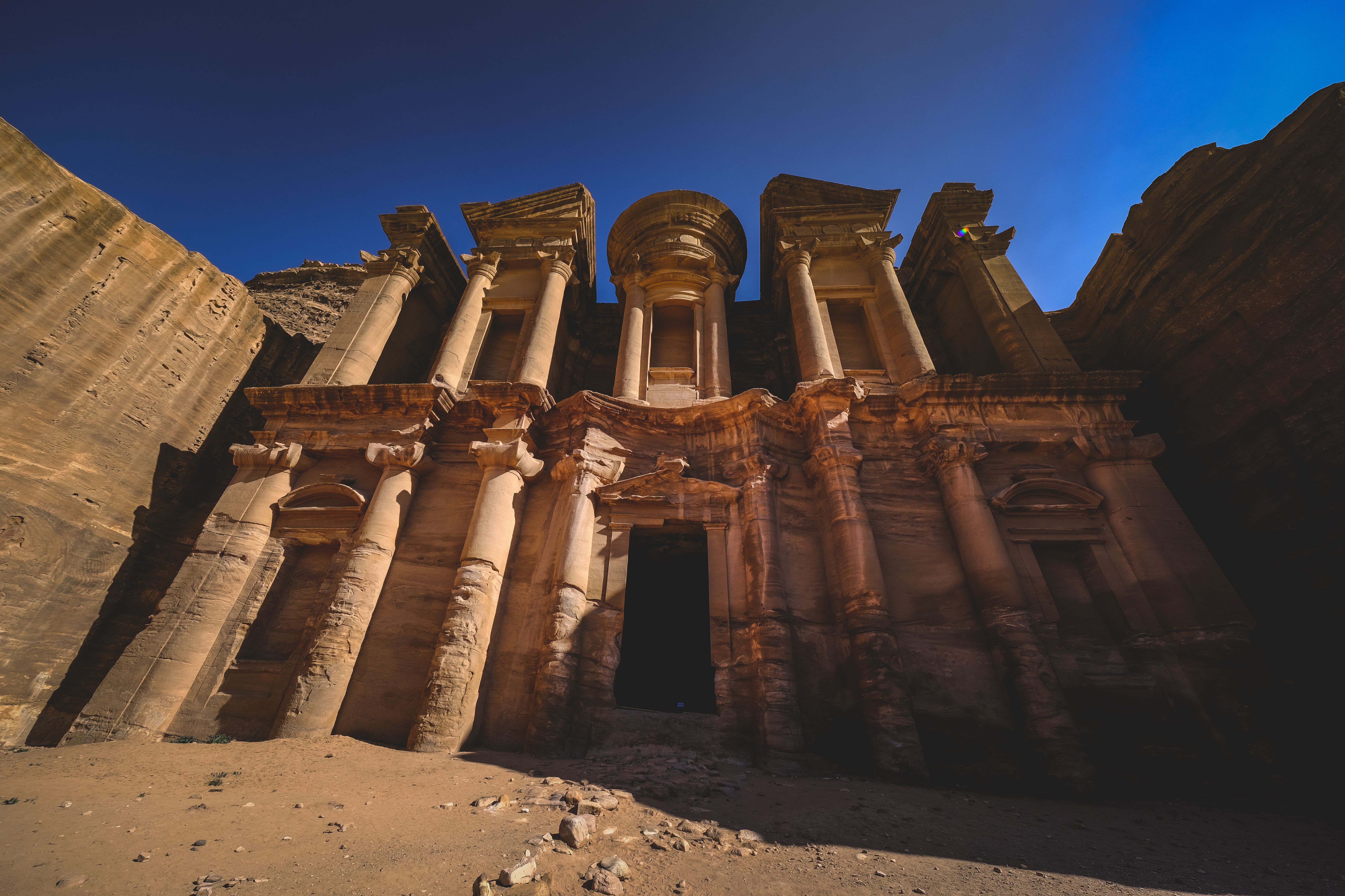 Tourists interacting politely with local vendors at Petra, Jordan