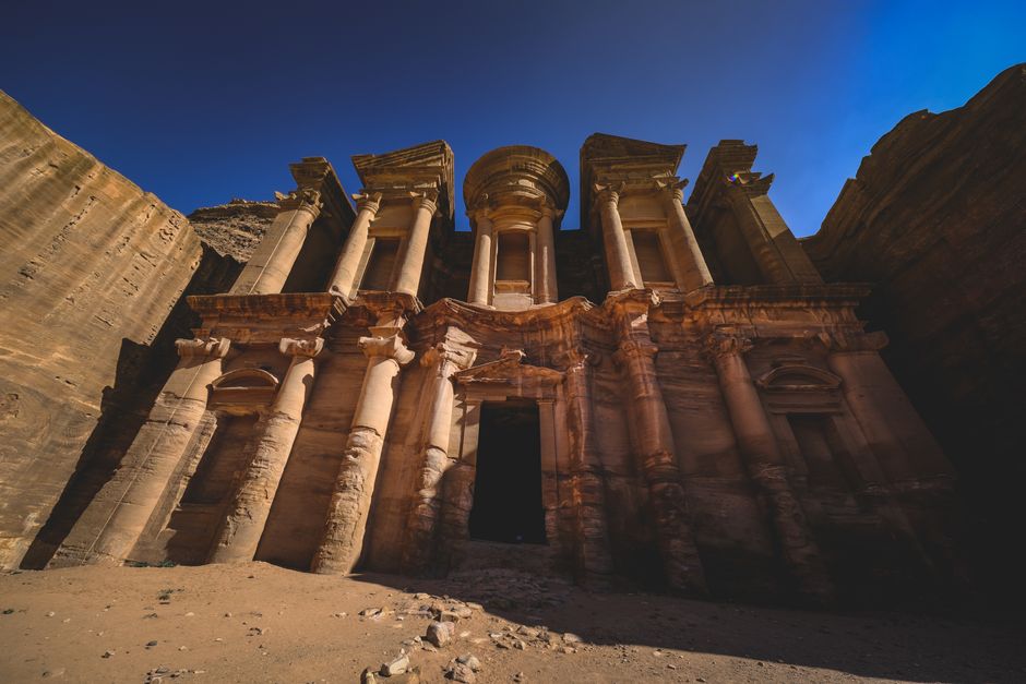 Tourists interacting politely with local vendors at Petra, Jordan
