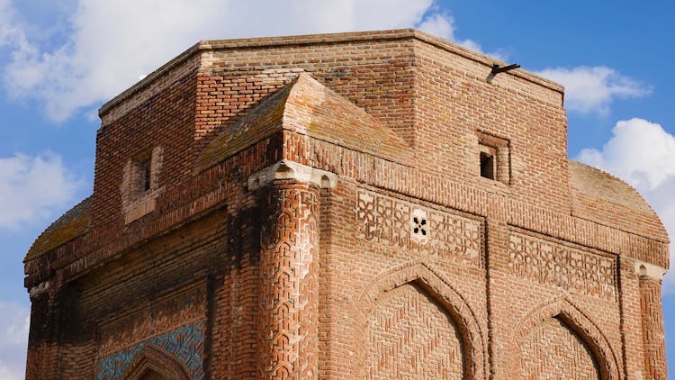 Gonbad E Sorkh In Maragheh