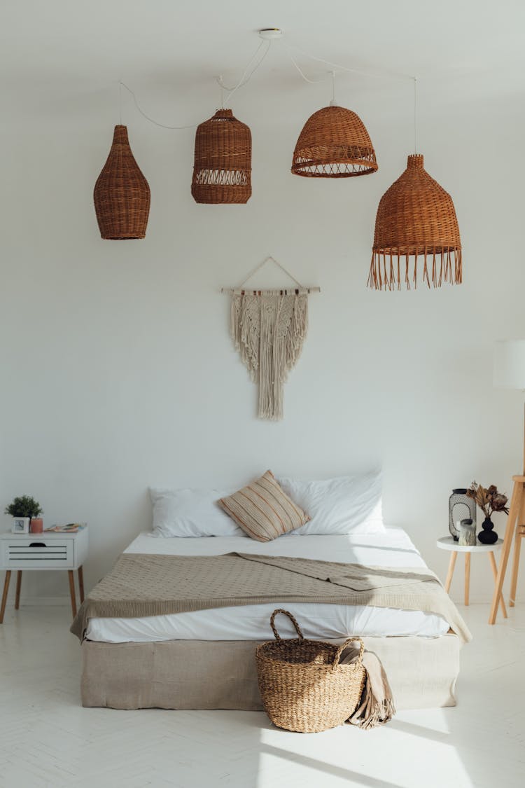 Wicker Decor In Bedroom