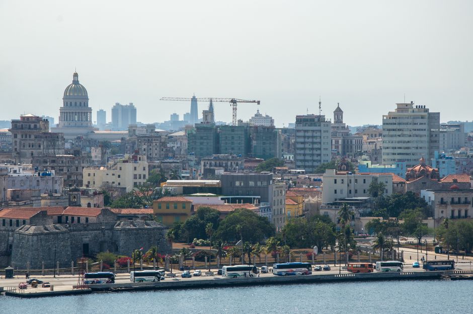 US Power Plays in Havana as Cuba Braces