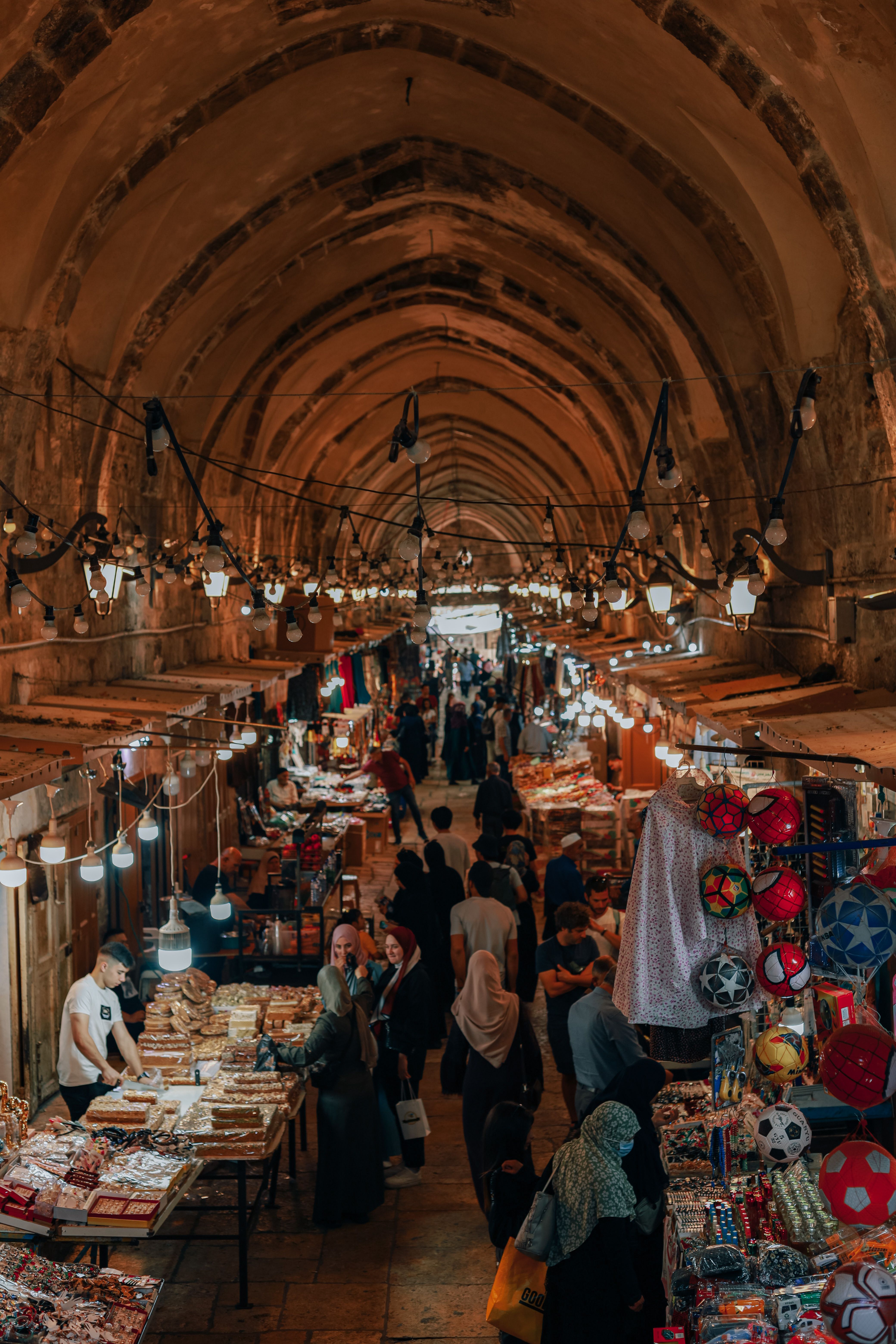 Bazaar in Jerusalem · Free Stock Photo