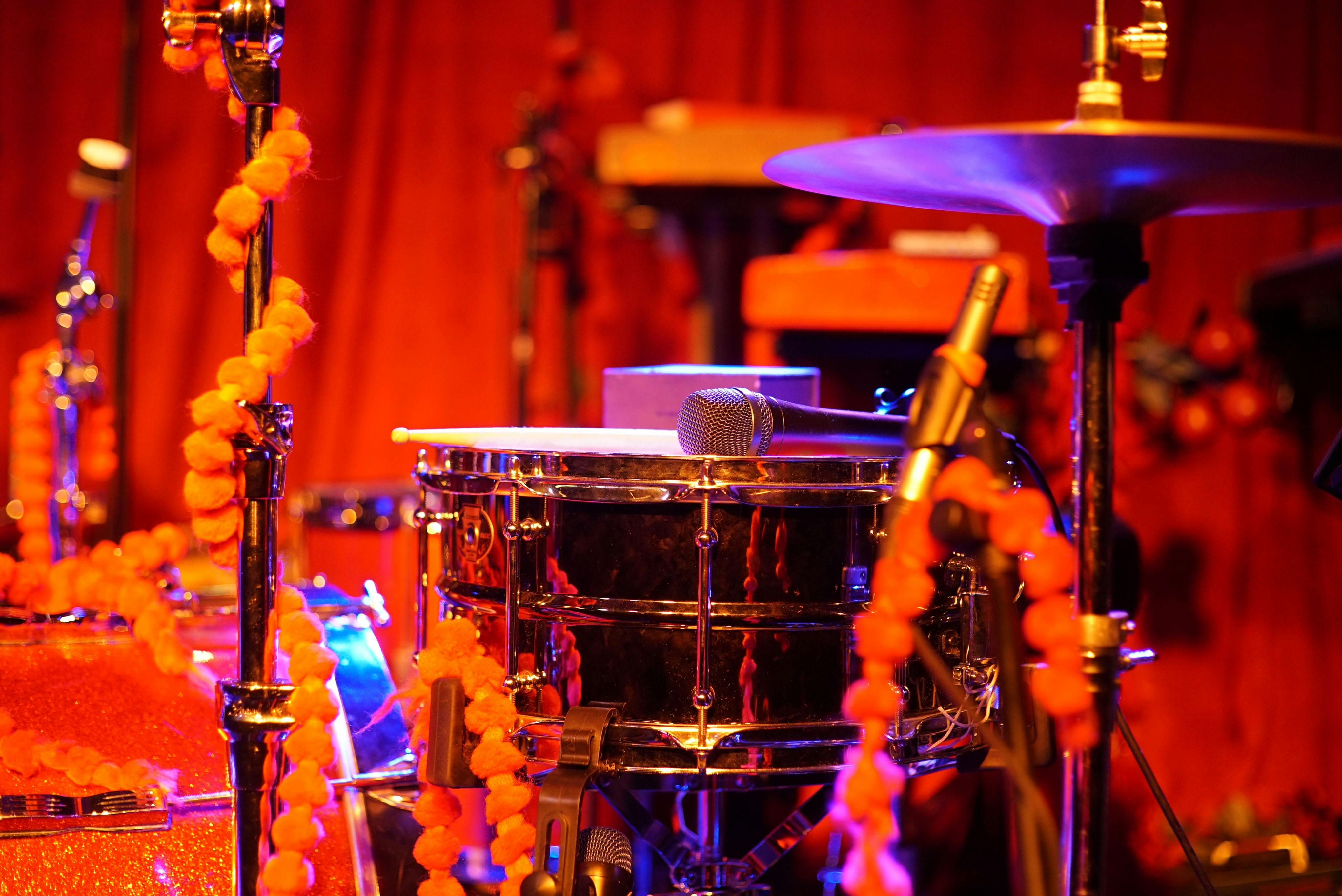 Foto Stok Gratis Tentang Alat Musik Cahaya Drum