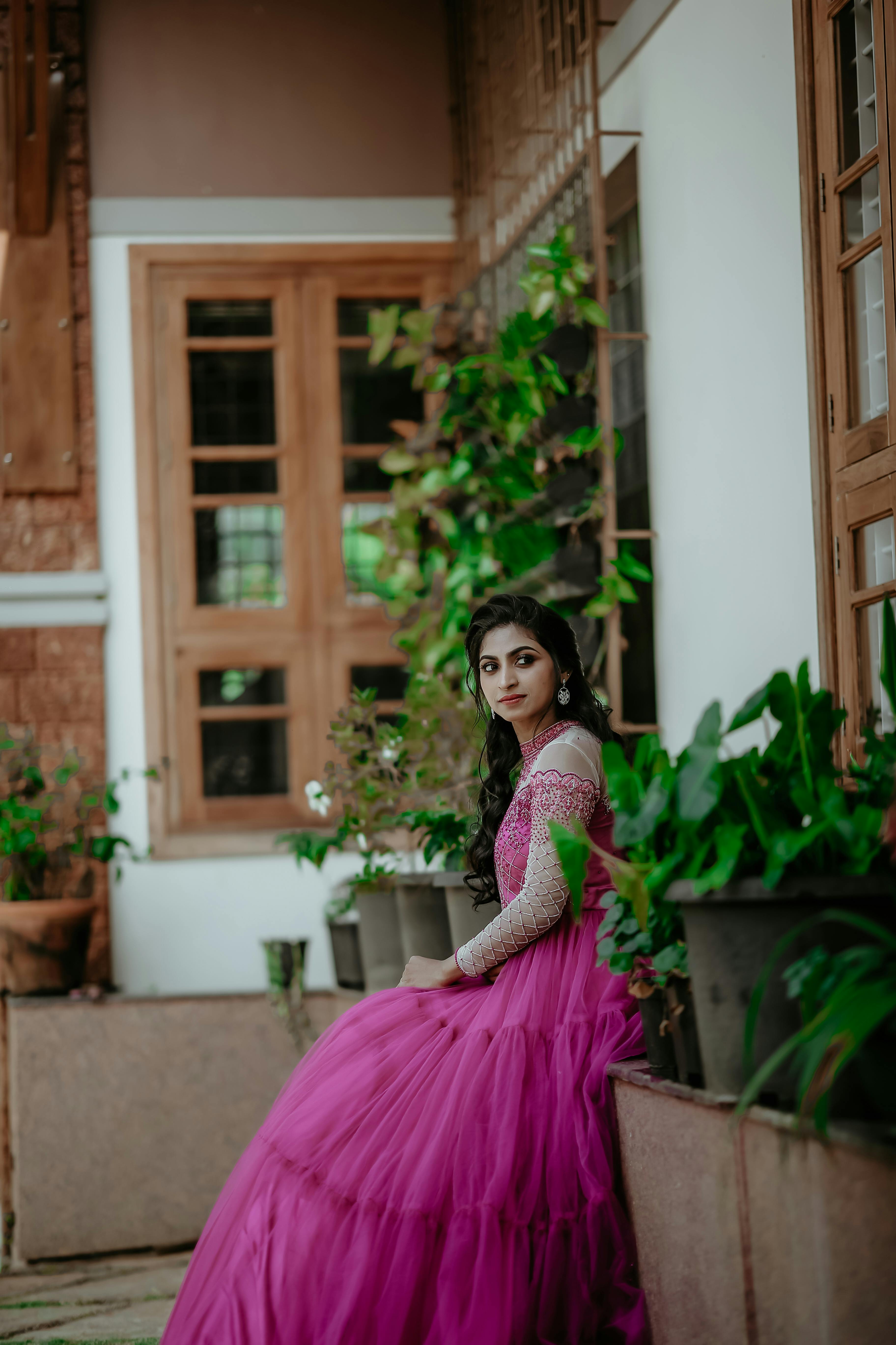 Pin by lalitha kasiraj on snaps | Indian wedding outfits, Bridal lehenga,  Indian bridal lehenga