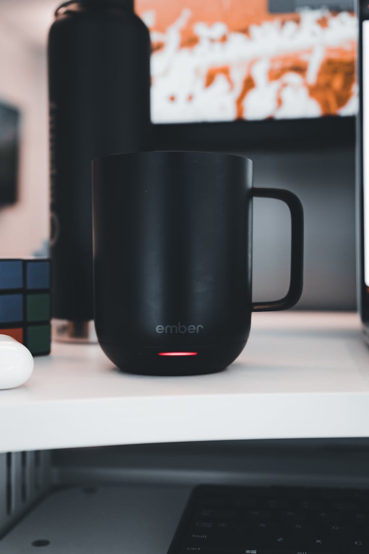 Black Smart Cup