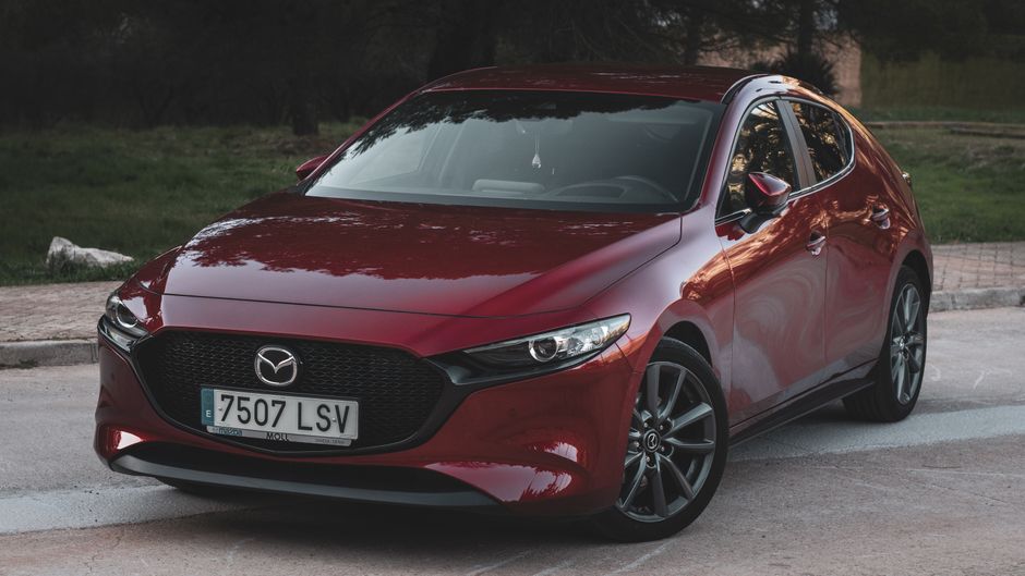 Mazda 3 Daily Rental AED 120/day with Free Pickup in Downtown Dubai