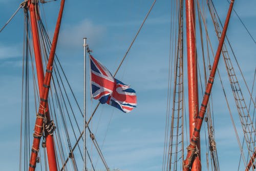 Foto d'estoc gratuïta de bandera, foto amb angle baix, navegant