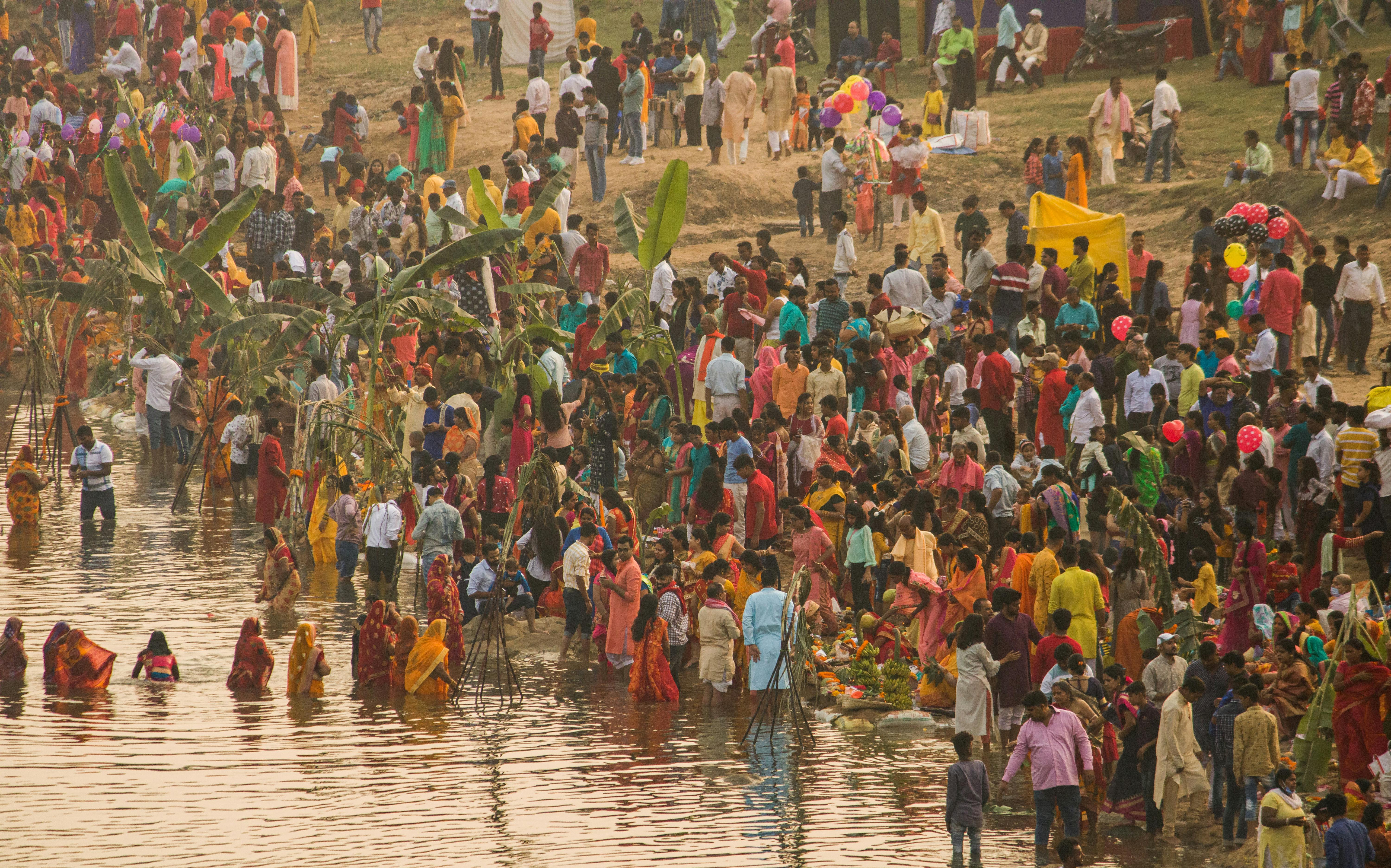 Celebration of chhath puja, worshipping of the sun. Chhath Puja is one of the most major festivals of India · Free Stock Photo