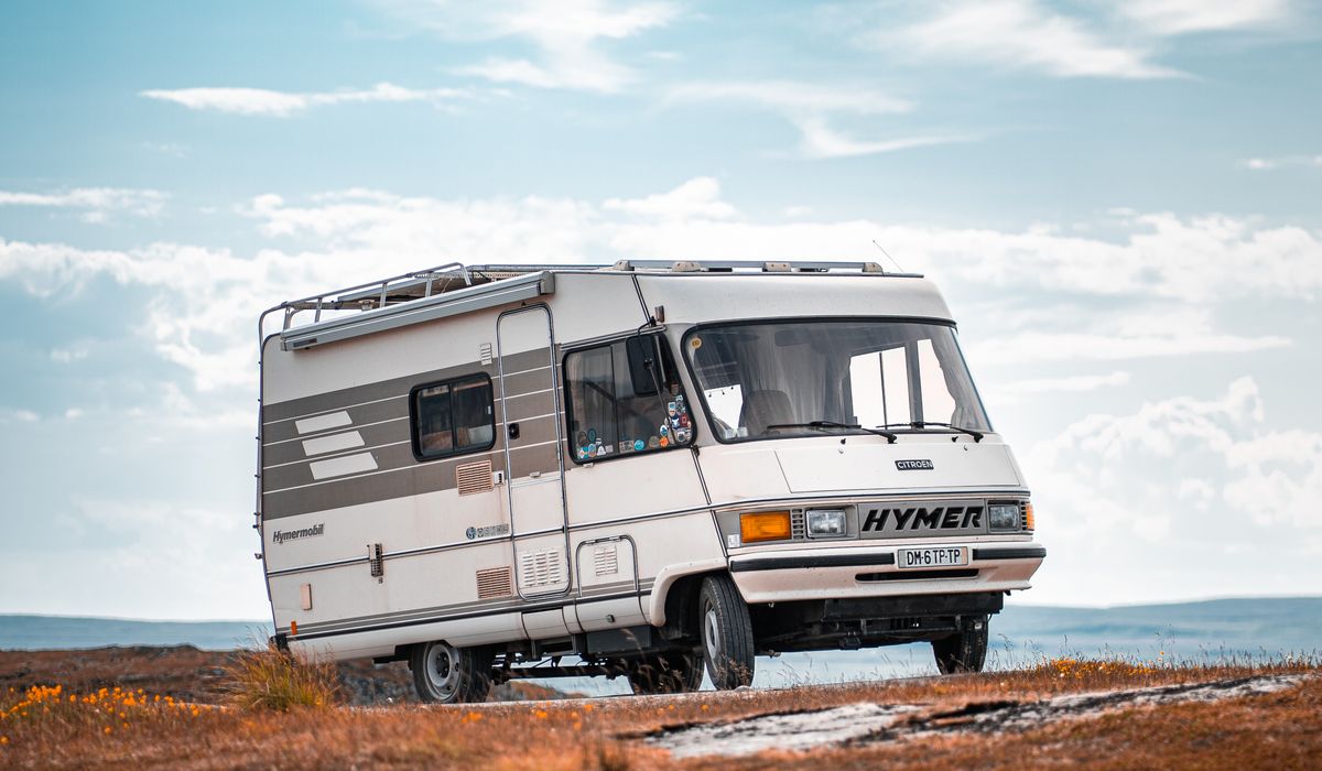 Camping-car en pleine nature