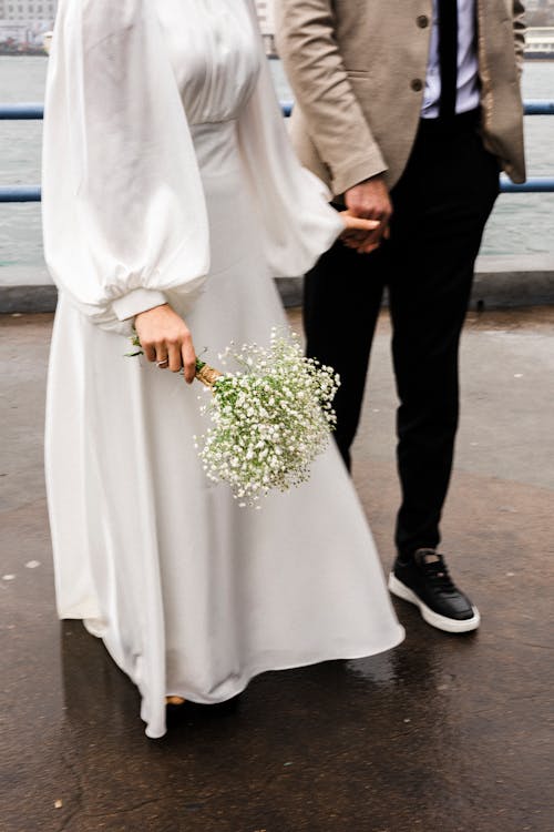 Imagine de stoc gratuită din buchet de flori, celebrare, cuplu