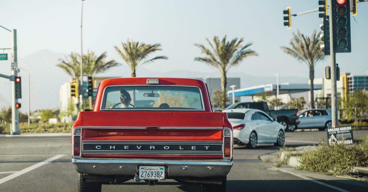 How to Retrieve an Impounded Car in Los Angeles: Complete Guide
