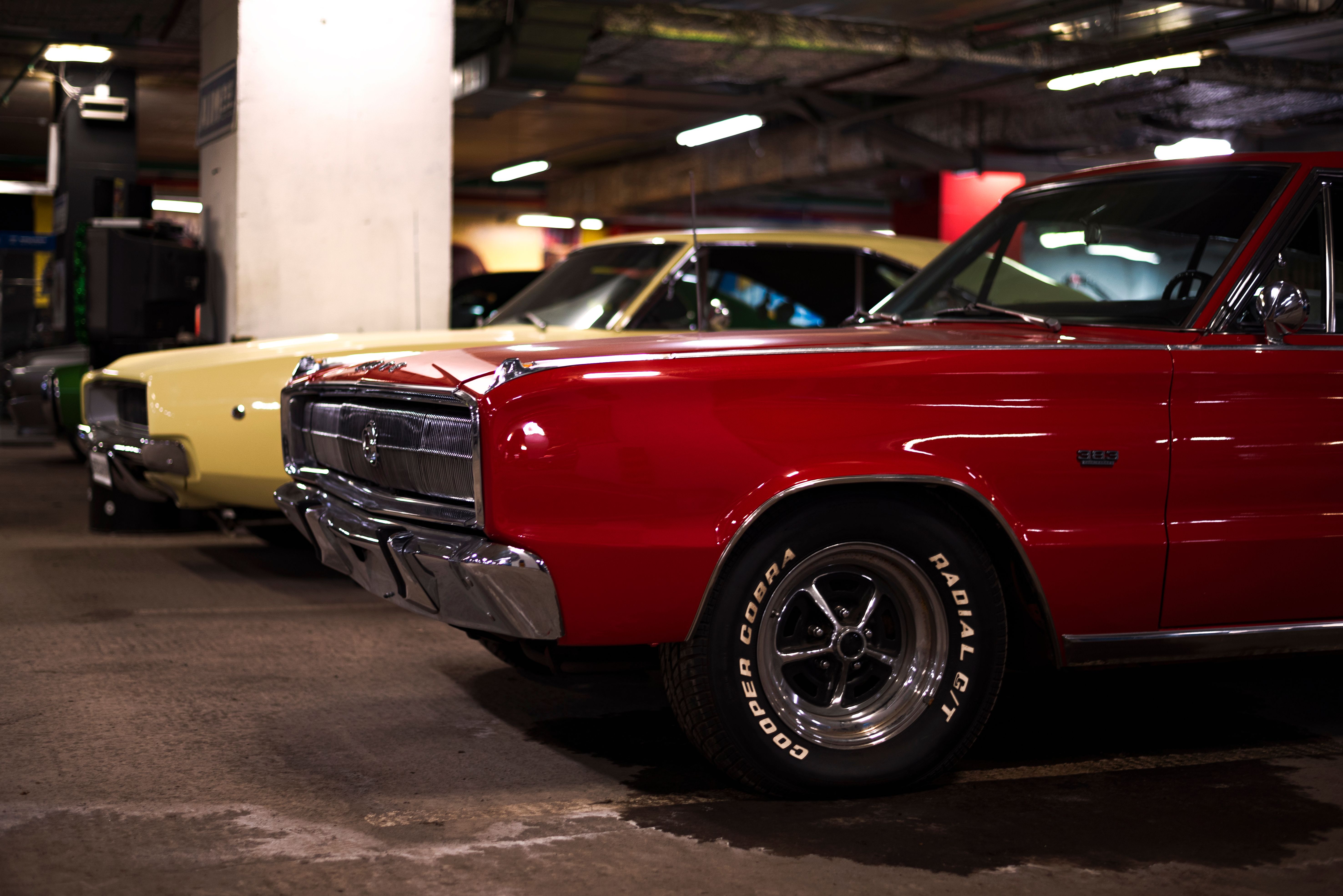 Vintage muscle cars restoration meet